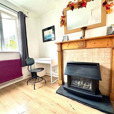Whitechapel Lindley House R2 Hotel London Bagian luar foto