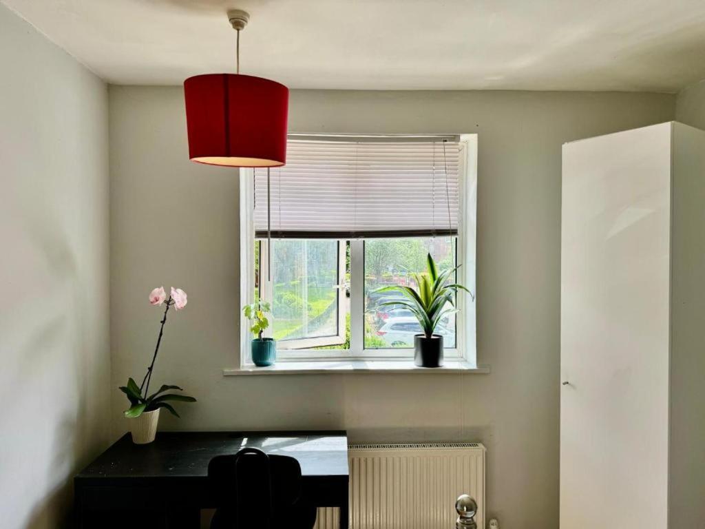 Whitechapel Lindley House R2 Hotel London Bagian luar foto